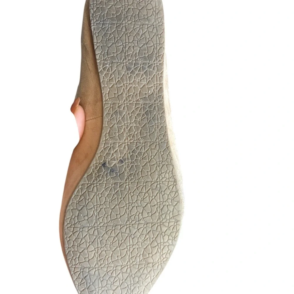 Steve Madden Cream tan Pointed Loafers flats sz 8M preloved - Picture 8 of 8